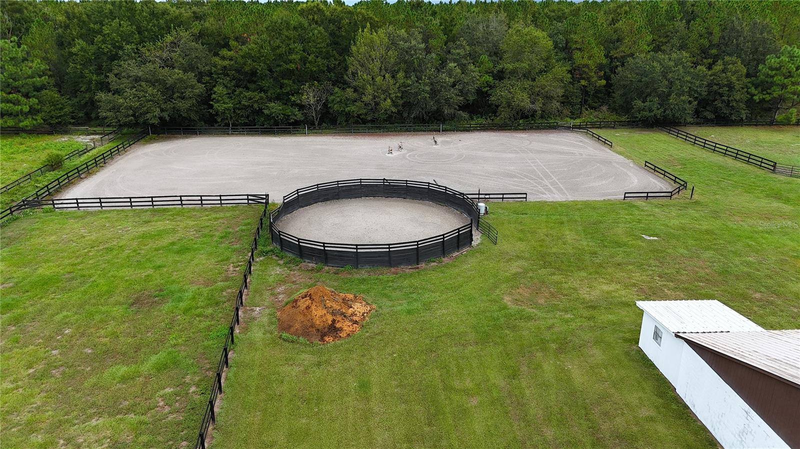 Image 36 of 48 For 21051 42nd Street