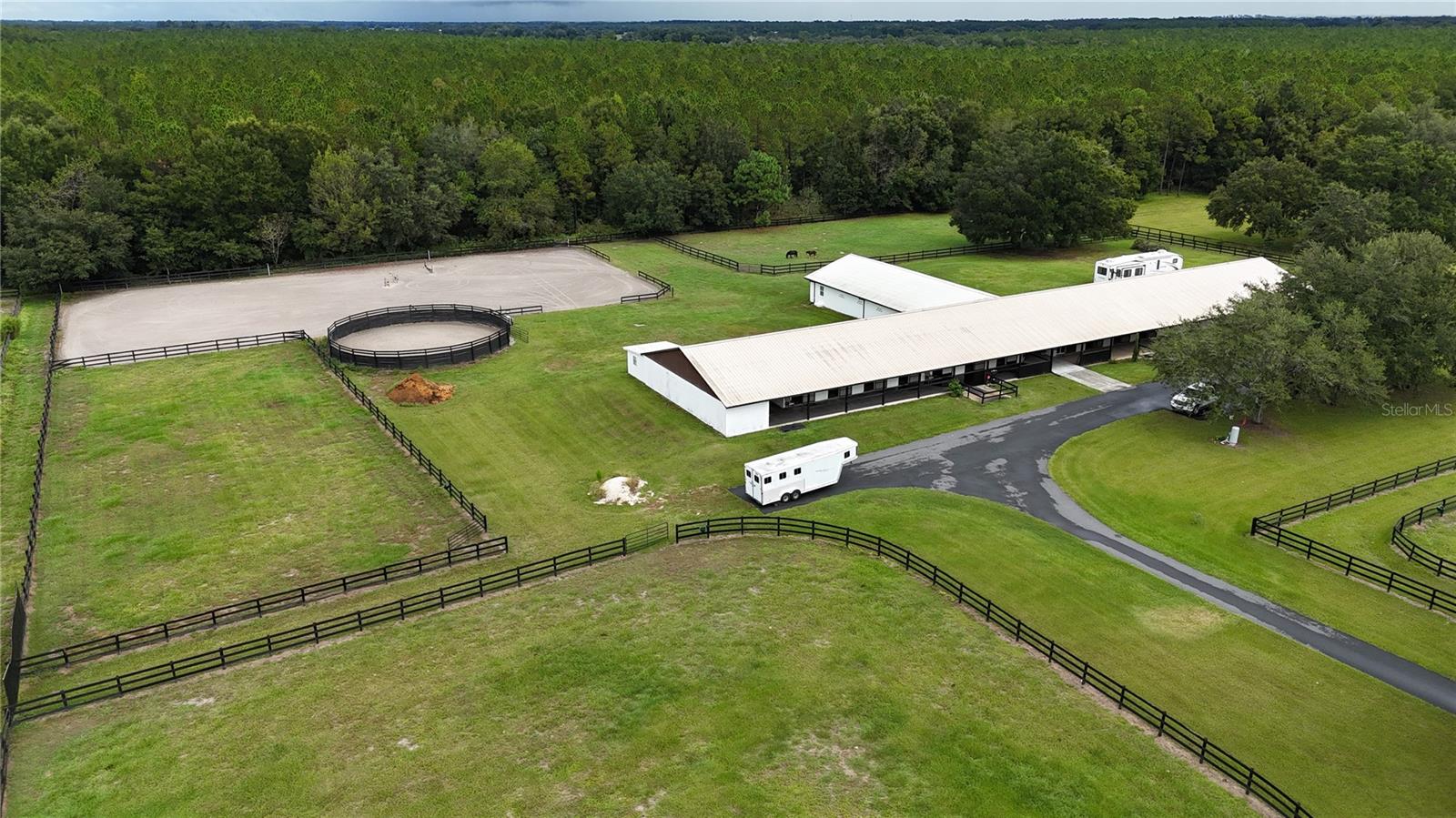 Image 43 of 48 For 21051 42nd Street