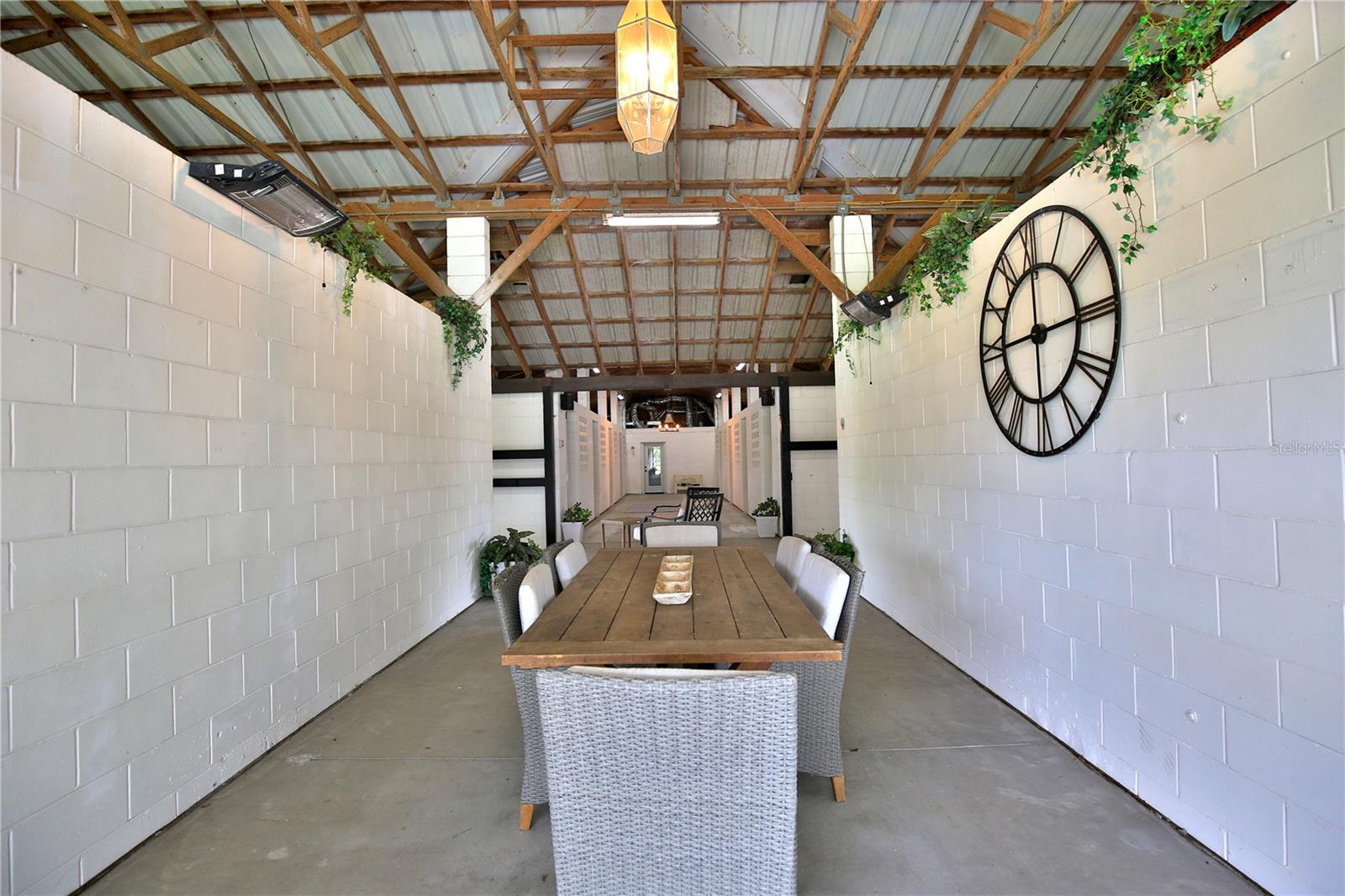 Image 9 of 48 For 21051 42nd Street