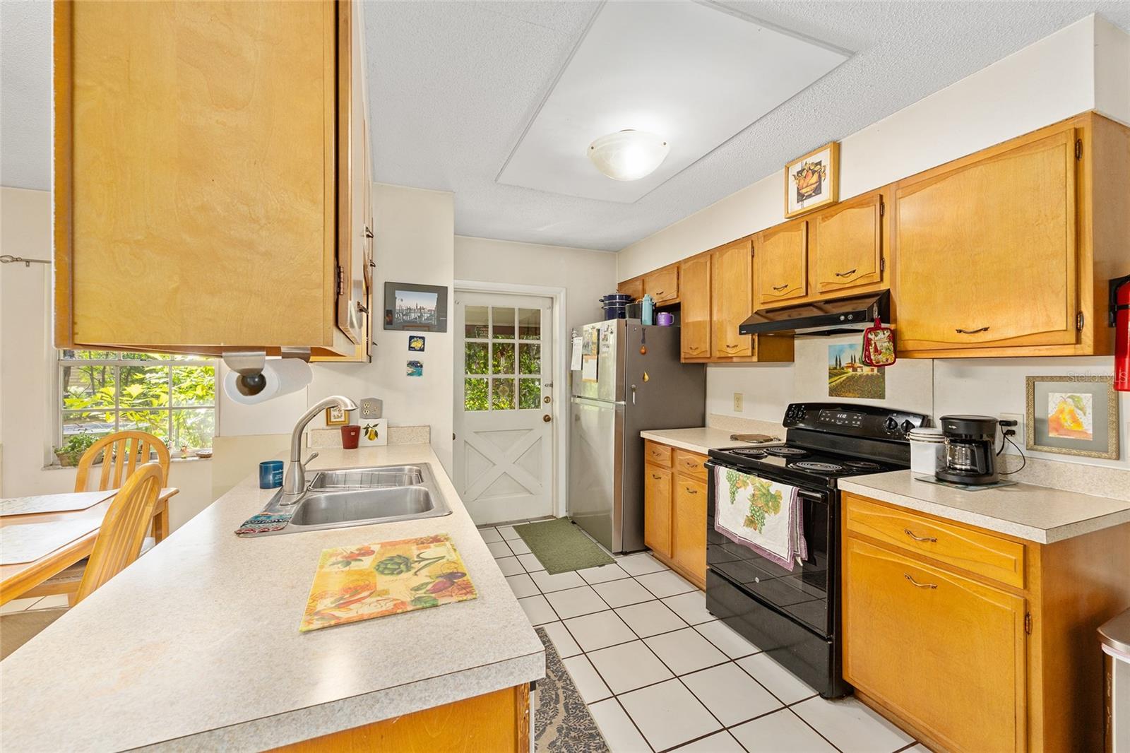 Image 24 of 59 For 3930 12th Street