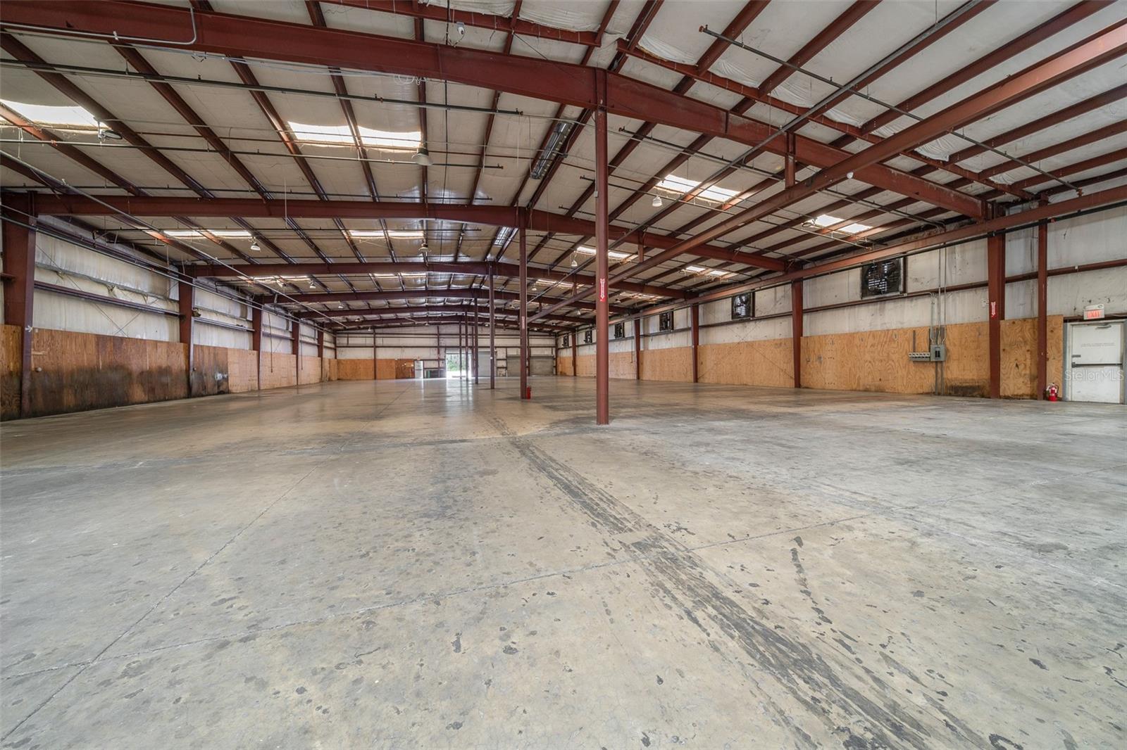 Image 13 of 39 For 1056 16th Street