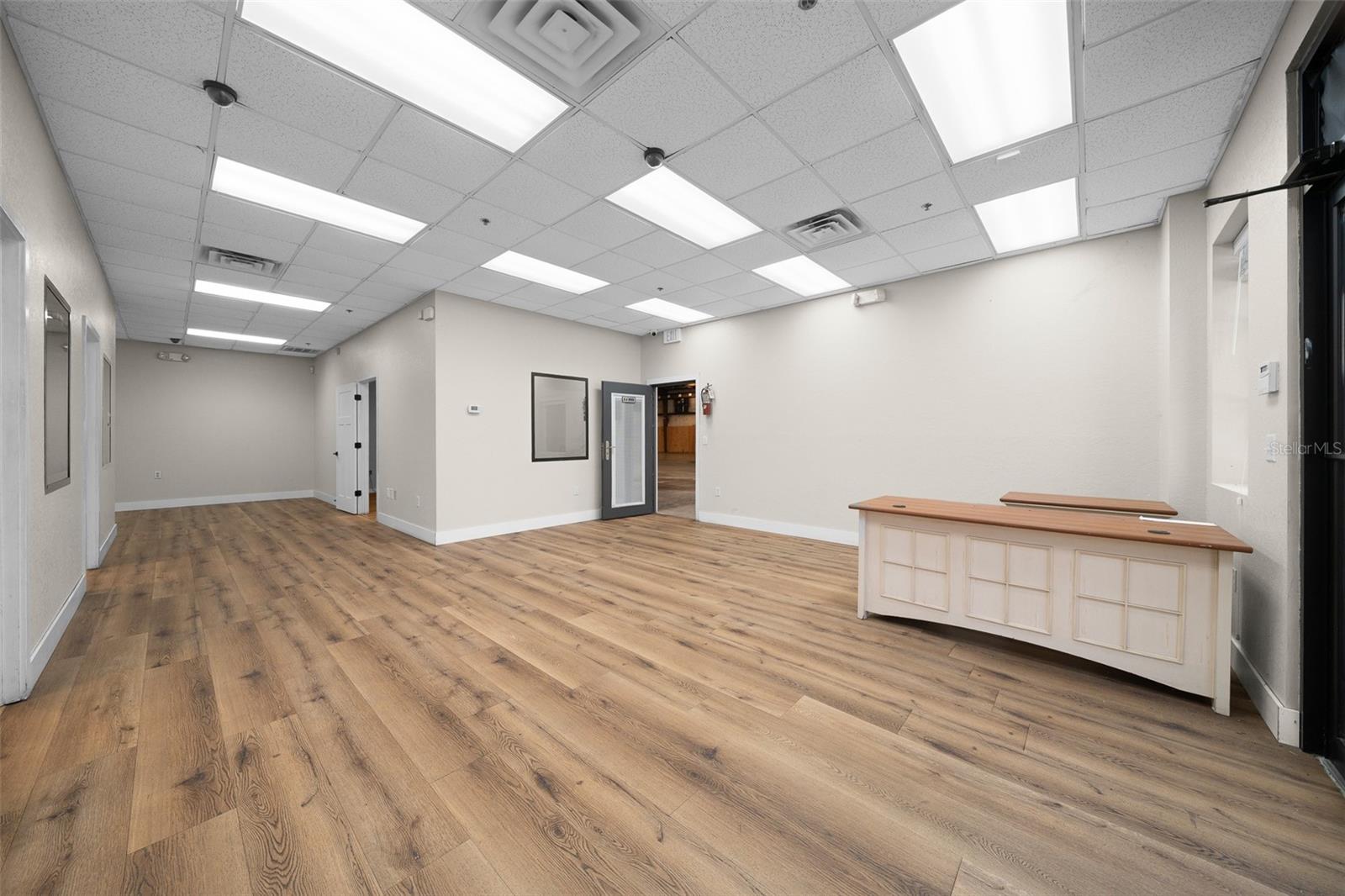 Image 16 of 39 For 1056 16th Street