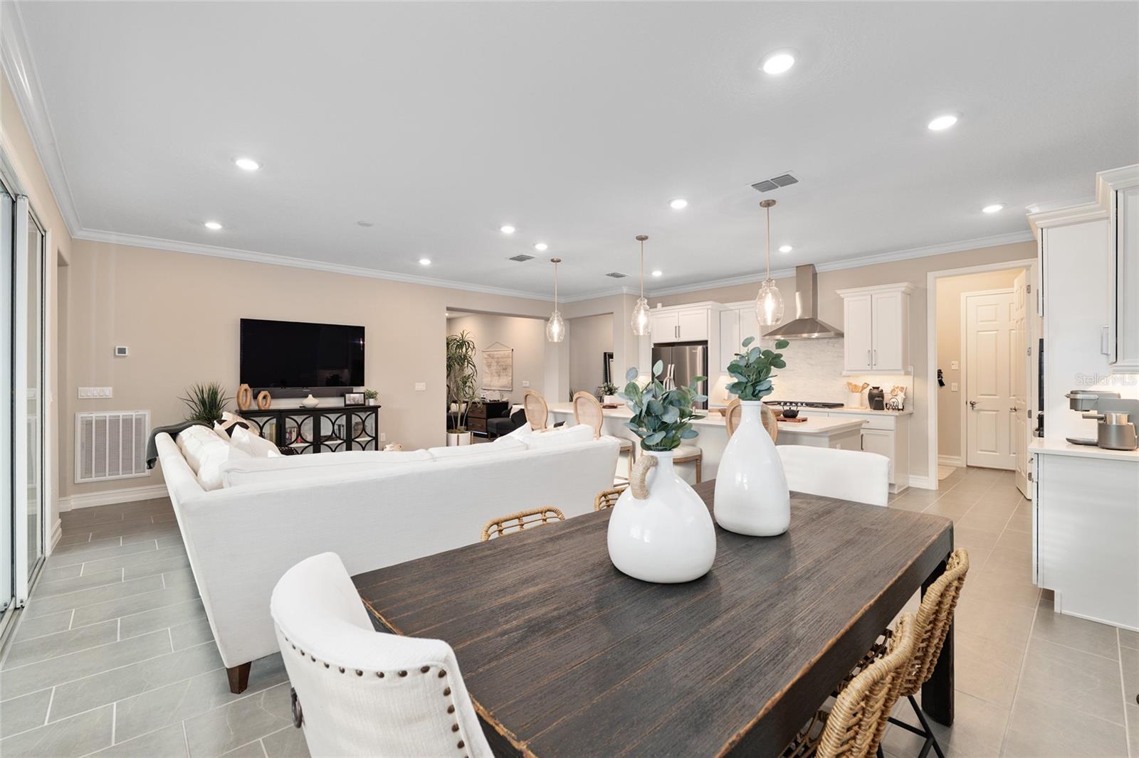 Image 14 of 51 For 4486 53rd Avenue Road