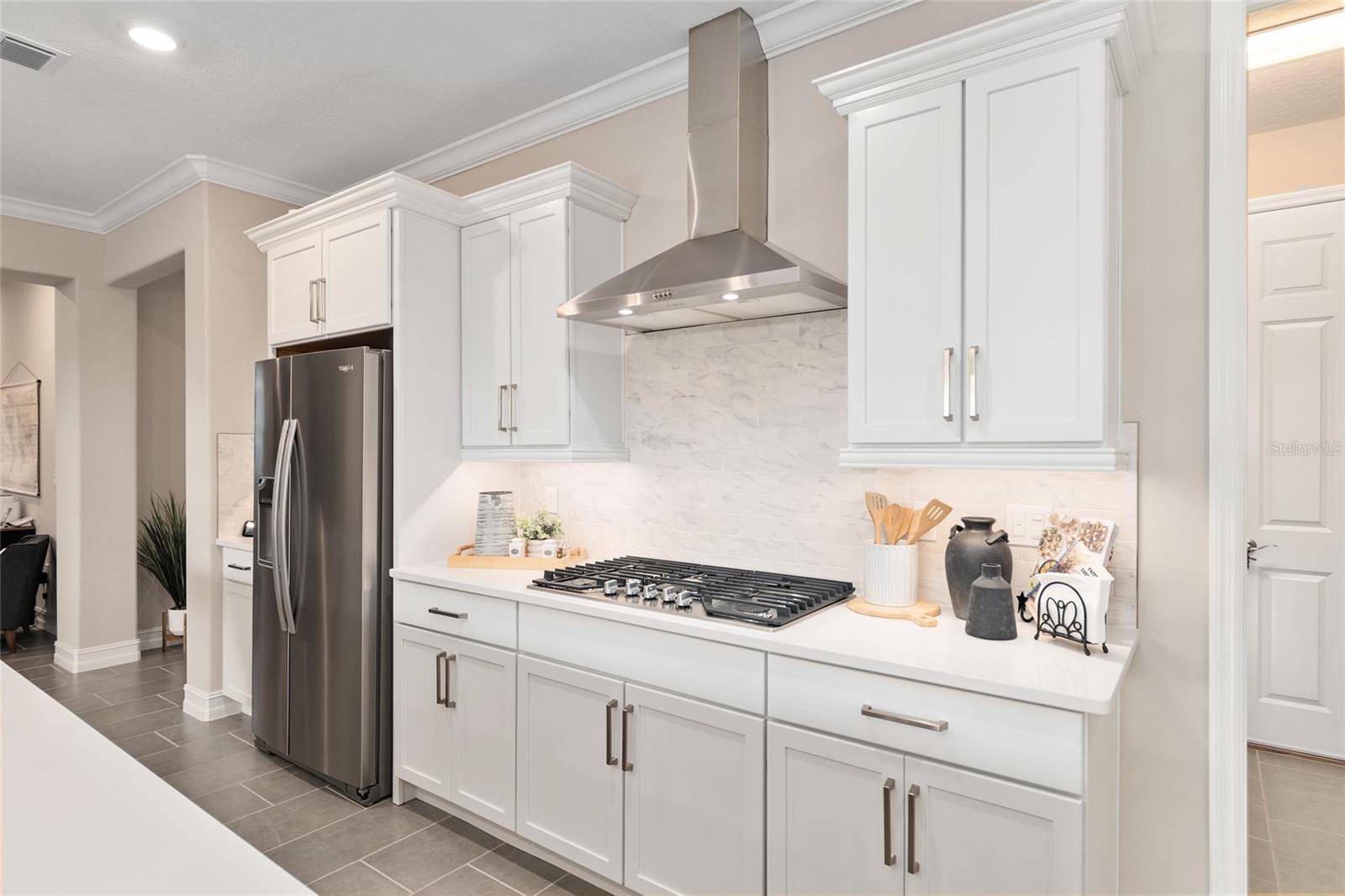 Image 18 of 51 For 4486 53rd Avenue Road