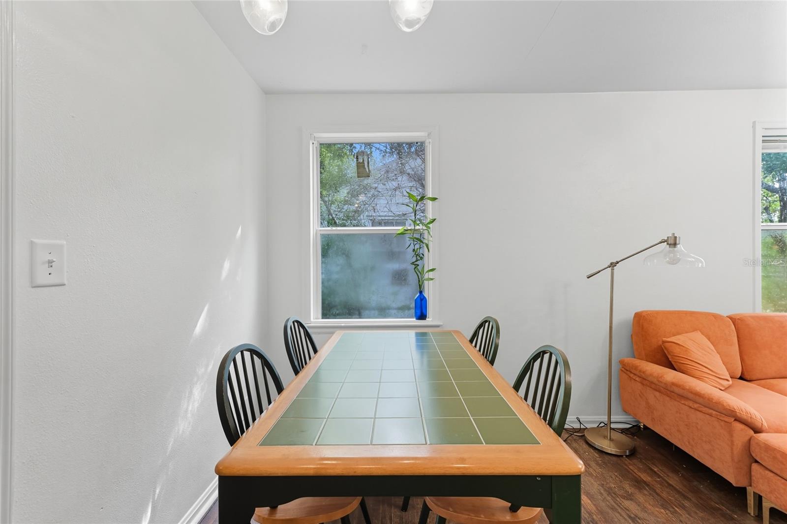 Image 11 of 18 For 3329 Dellwood Avenue