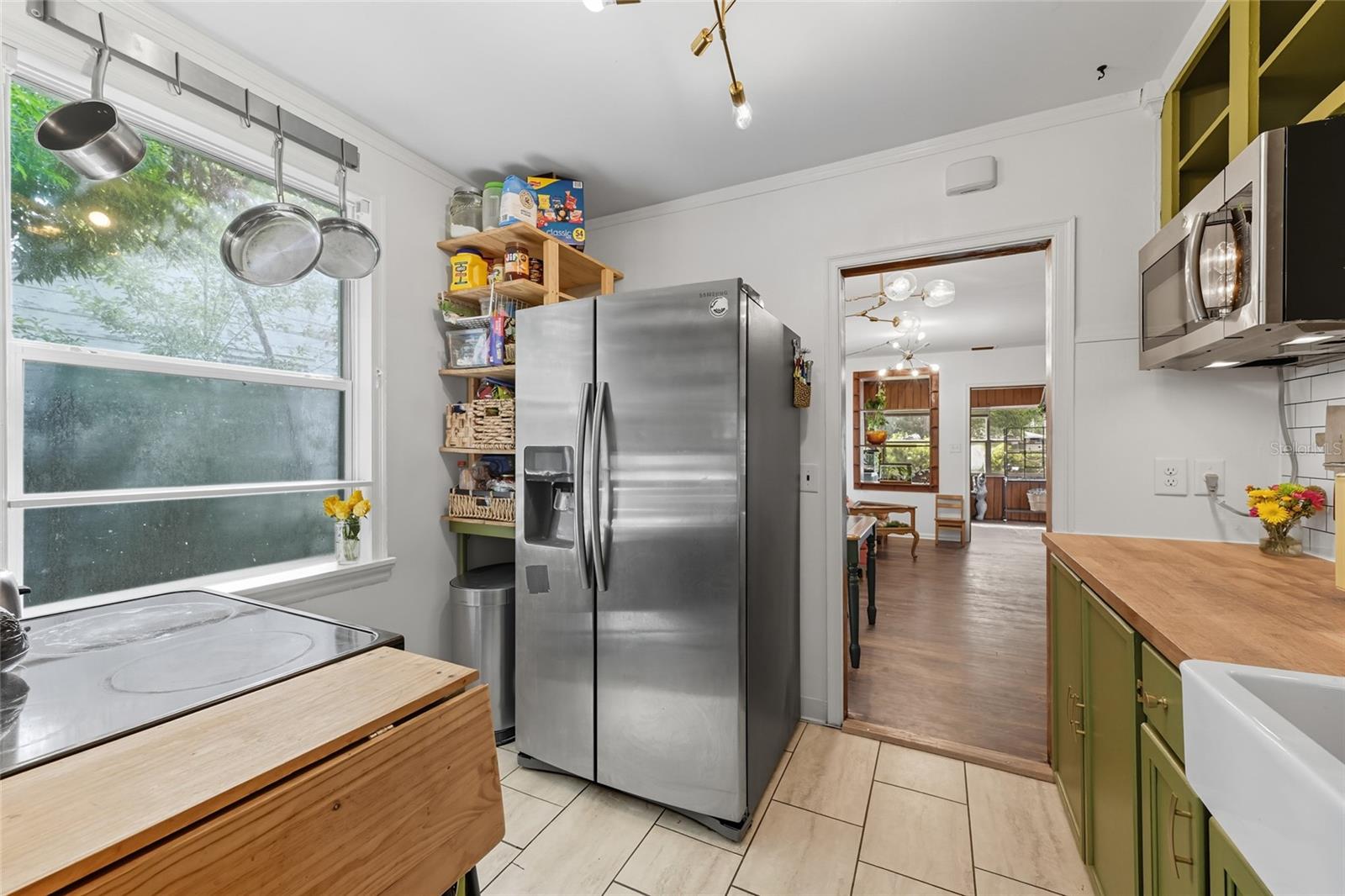 Image 15 of 18 For 3329 Dellwood Avenue