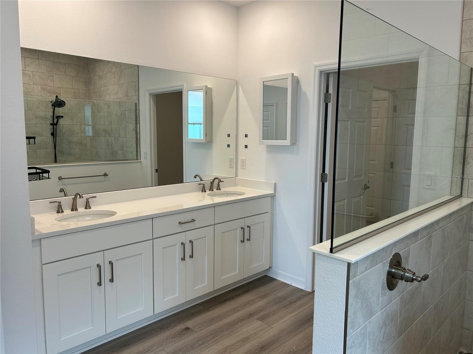 Image 16 of 26 For 7298 86th Avenue