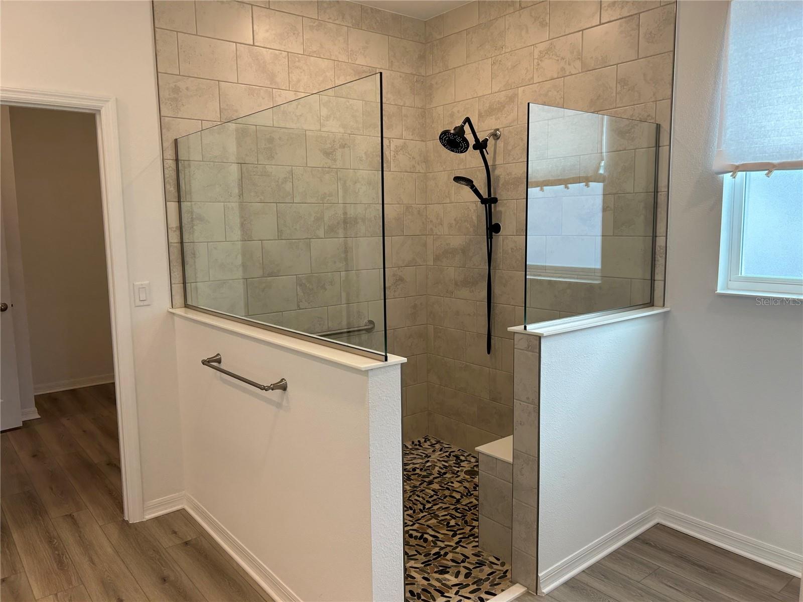 Image 17 of 26 For 7298 86th Avenue