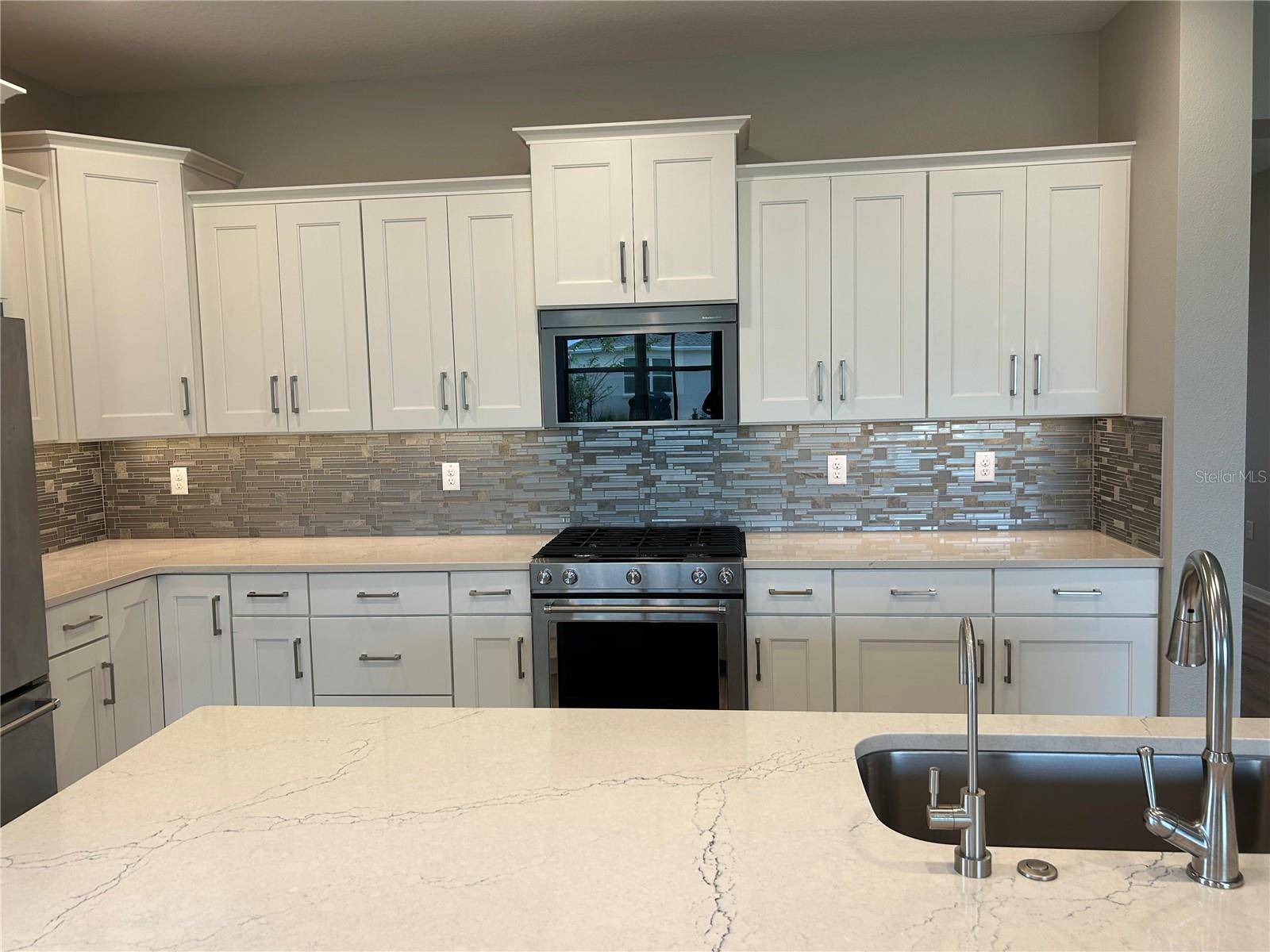 Image 7 of 26 For 7298 86th Avenue