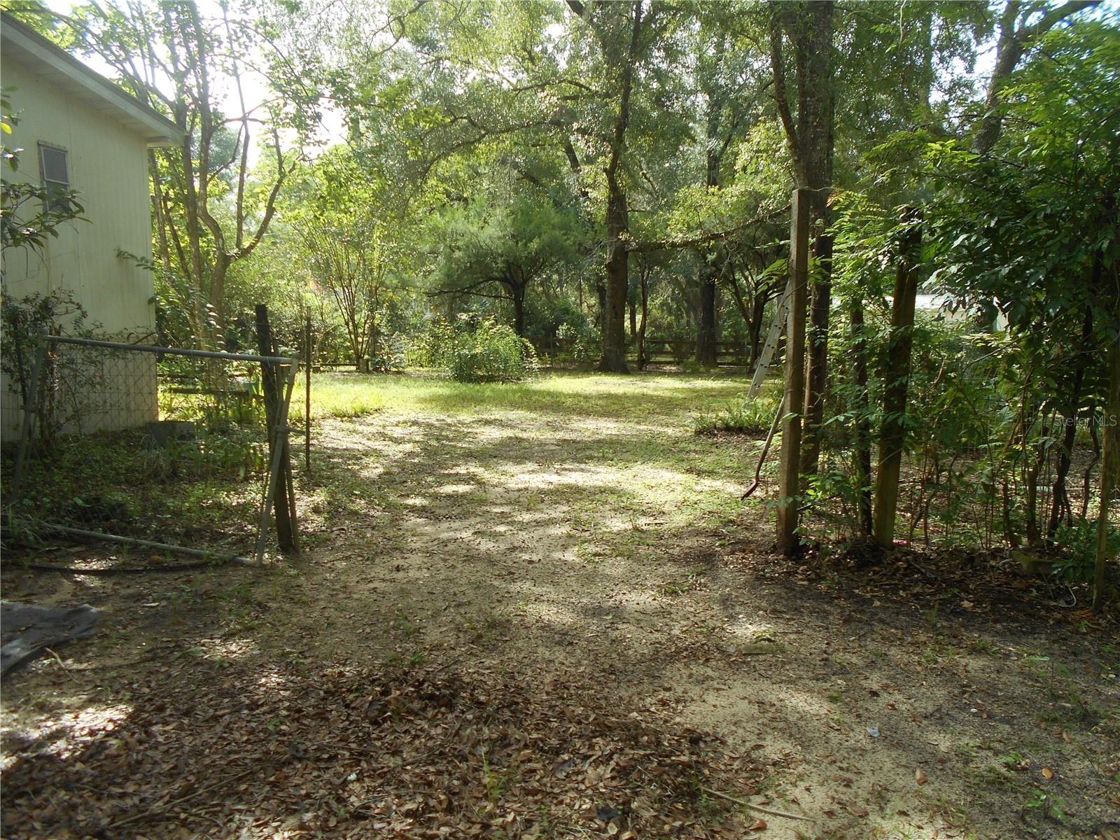 Image 11 of 71 For 20425 143rd Street