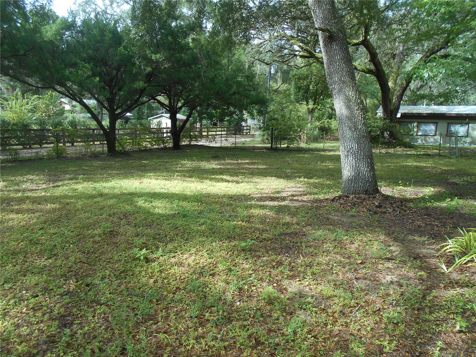 Image 15 of 71 For 20425 143rd Street