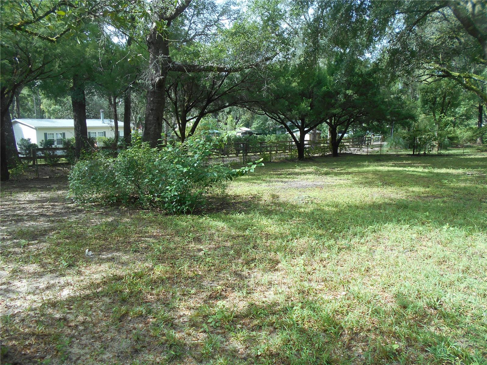 Image 28 of 71 For 20425 143rd Street