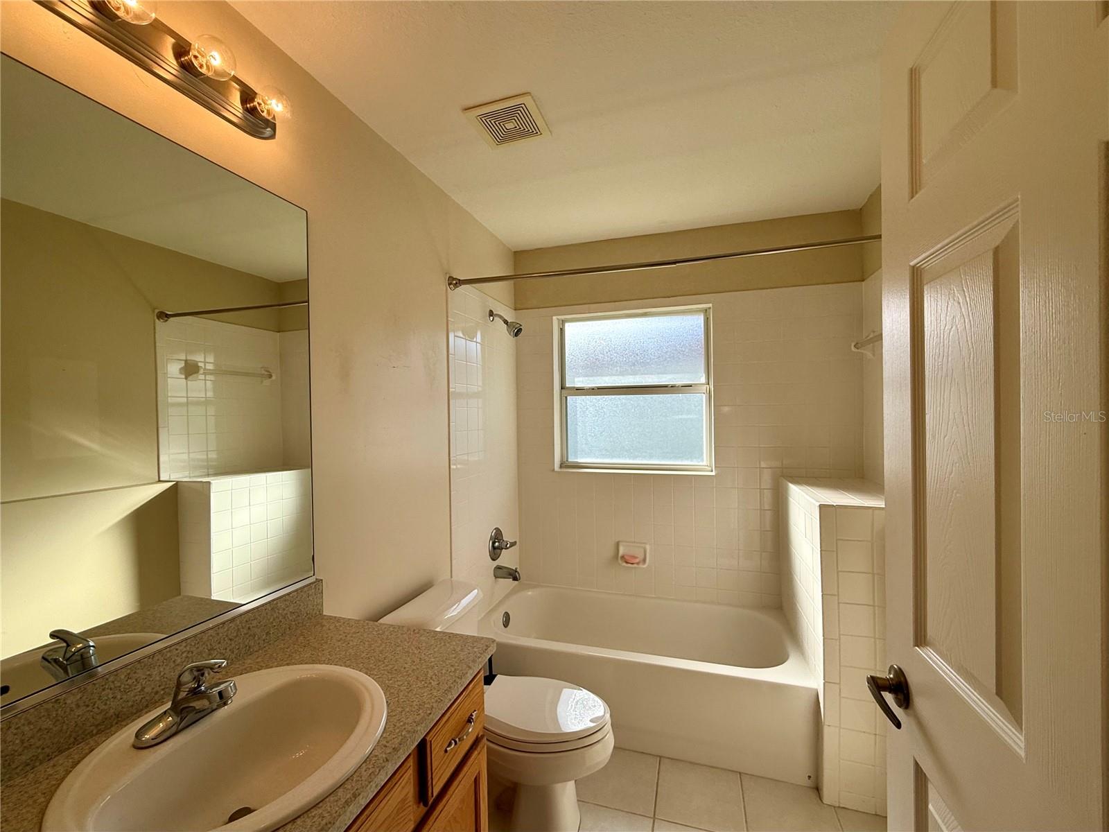 Image 30 of 52 For 15235 14th Avenue Road