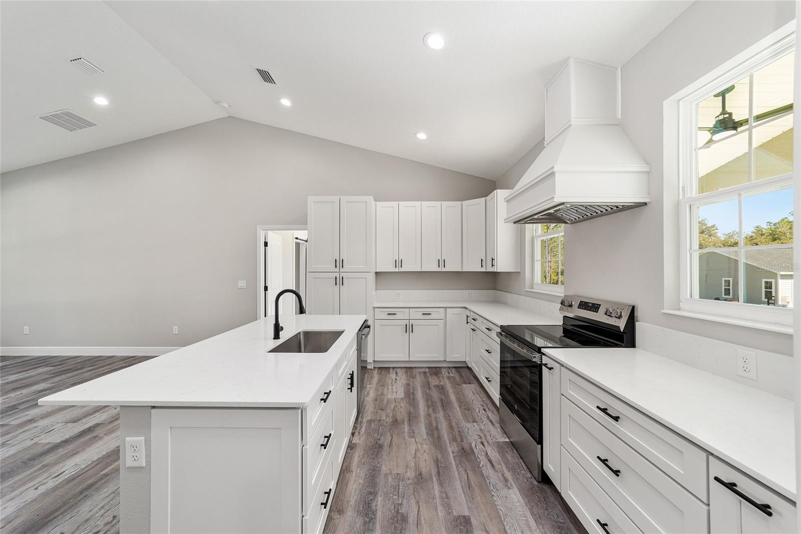 Image 15 of 54 For 891 150th Avenue