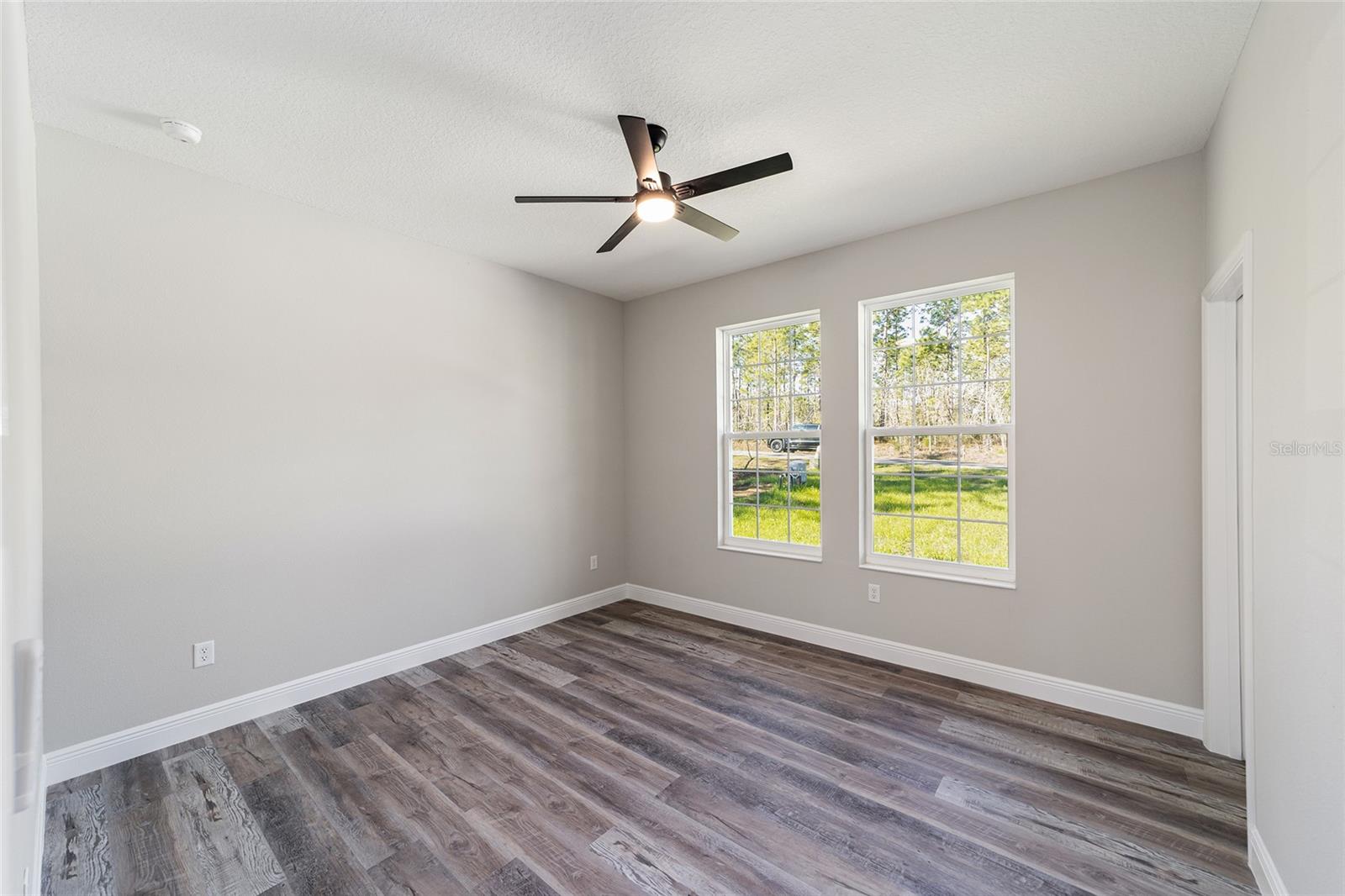 Image 32 of 54 For 891 150th Avenue