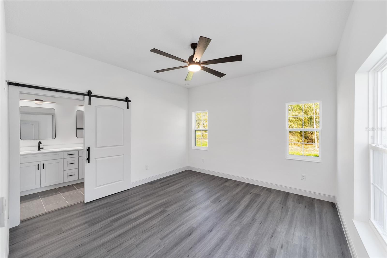 Image 22 of 50 For 770 151st Court