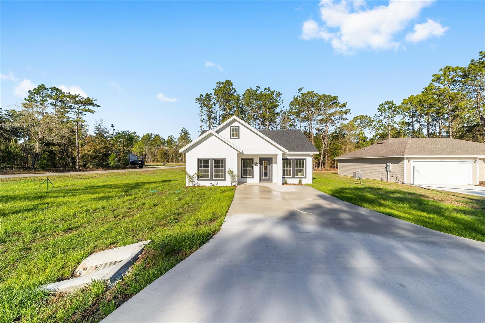 Image 5 of 50 For 770 151st Court