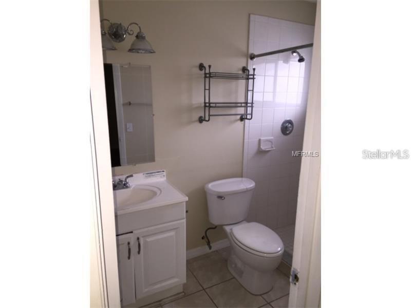 Image 3 of 4 For 2900 Eastern Willow Avenue
