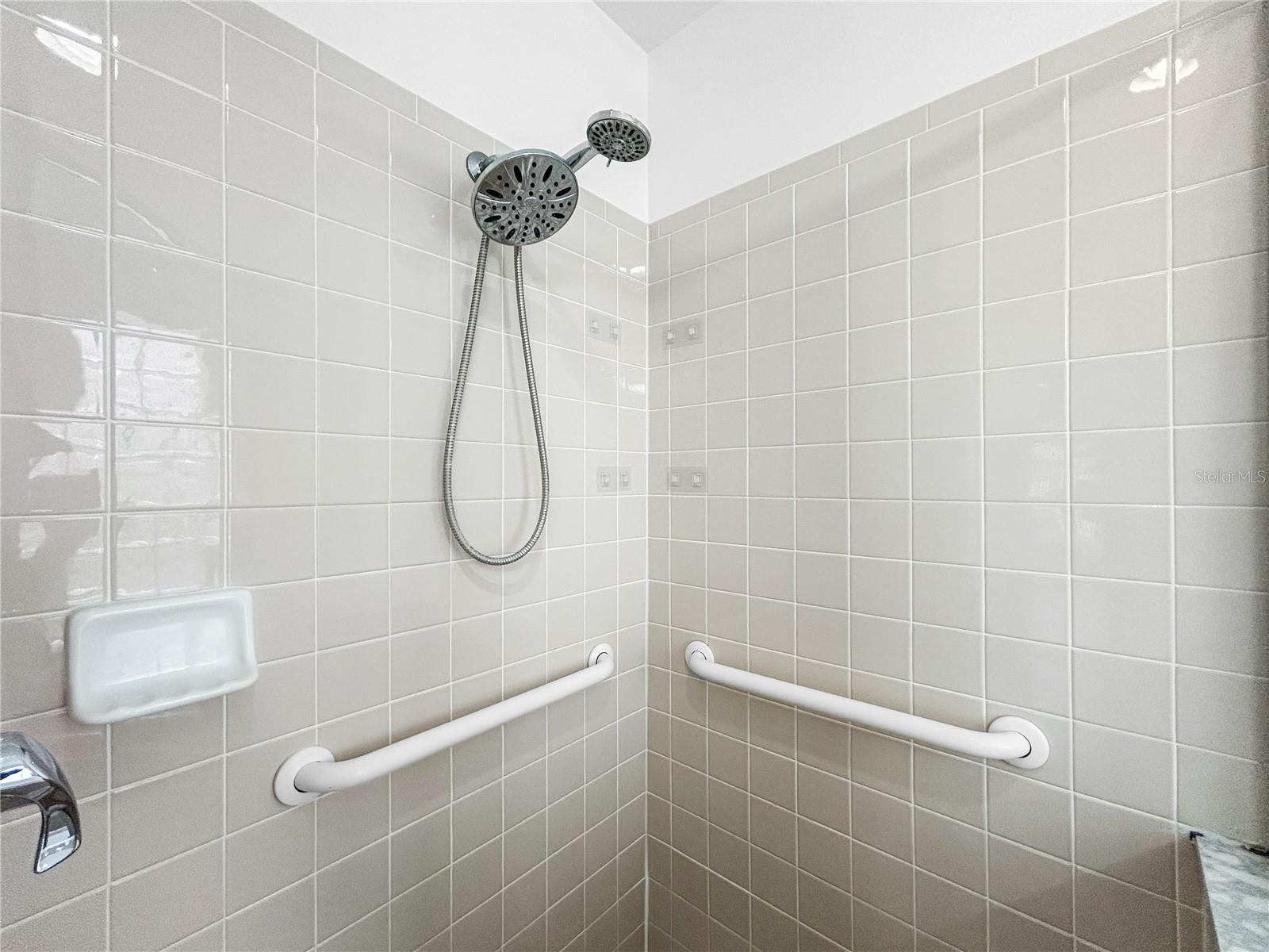 Image 29 of 40 For 6554 Gentle Ben Circle