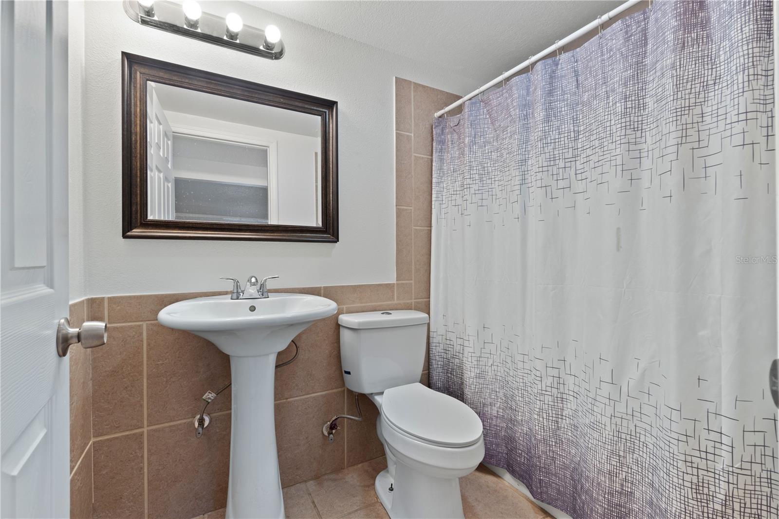 Image 7 of 10 For 3411 52nd Avenue