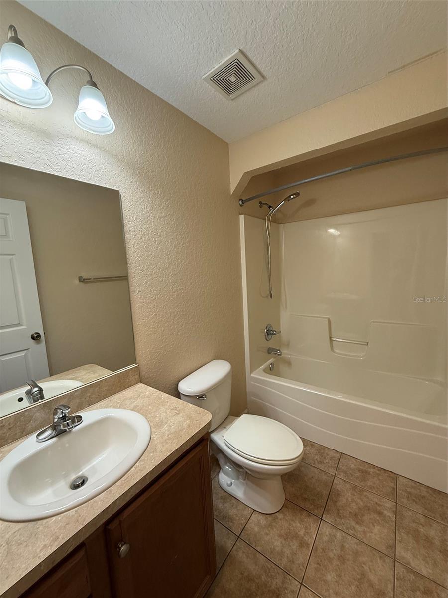 Image 16 of 20 For 14938 26th Lane