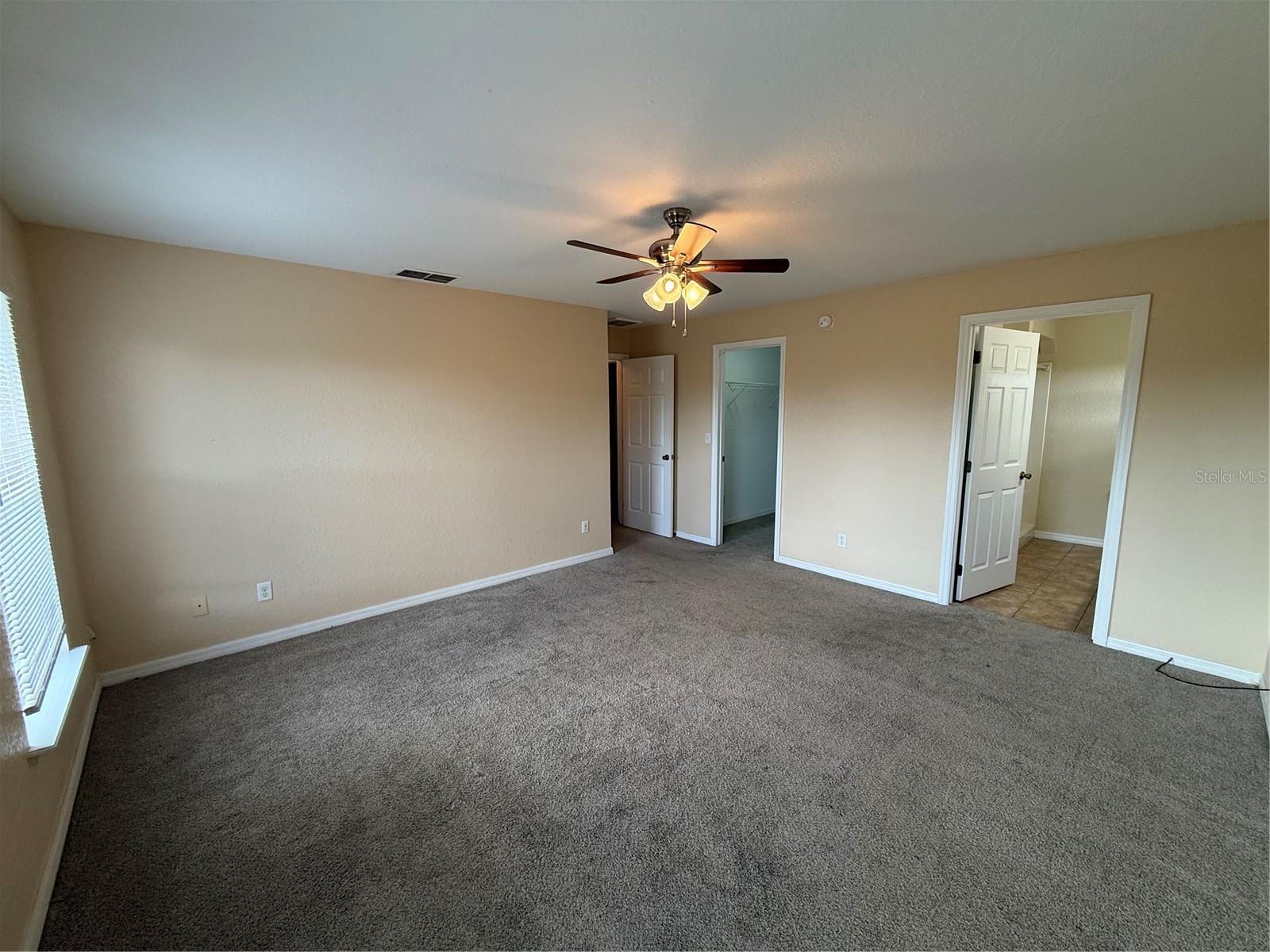 Image 5 of 20 For 14938 26th Lane