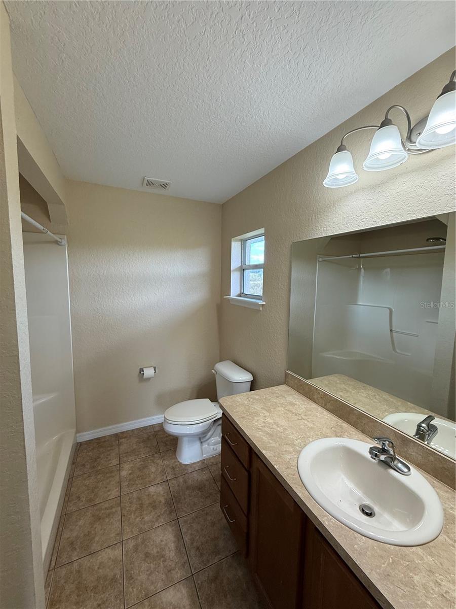 Image 6 of 20 For 14938 26th Lane