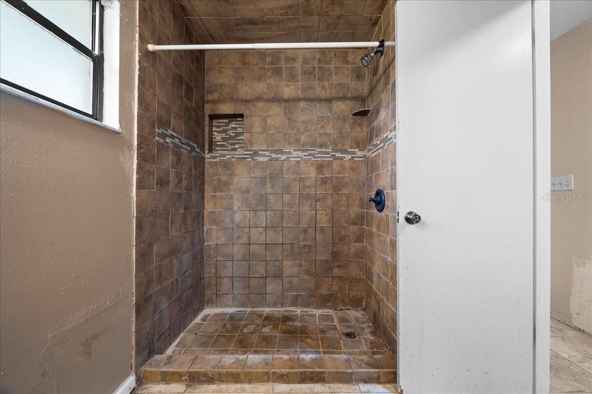 Image 35 of 43 For 4626 7th Street