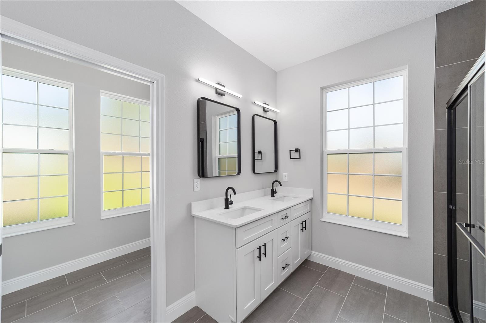 Image 26 of 52 For 791 150th Avenue