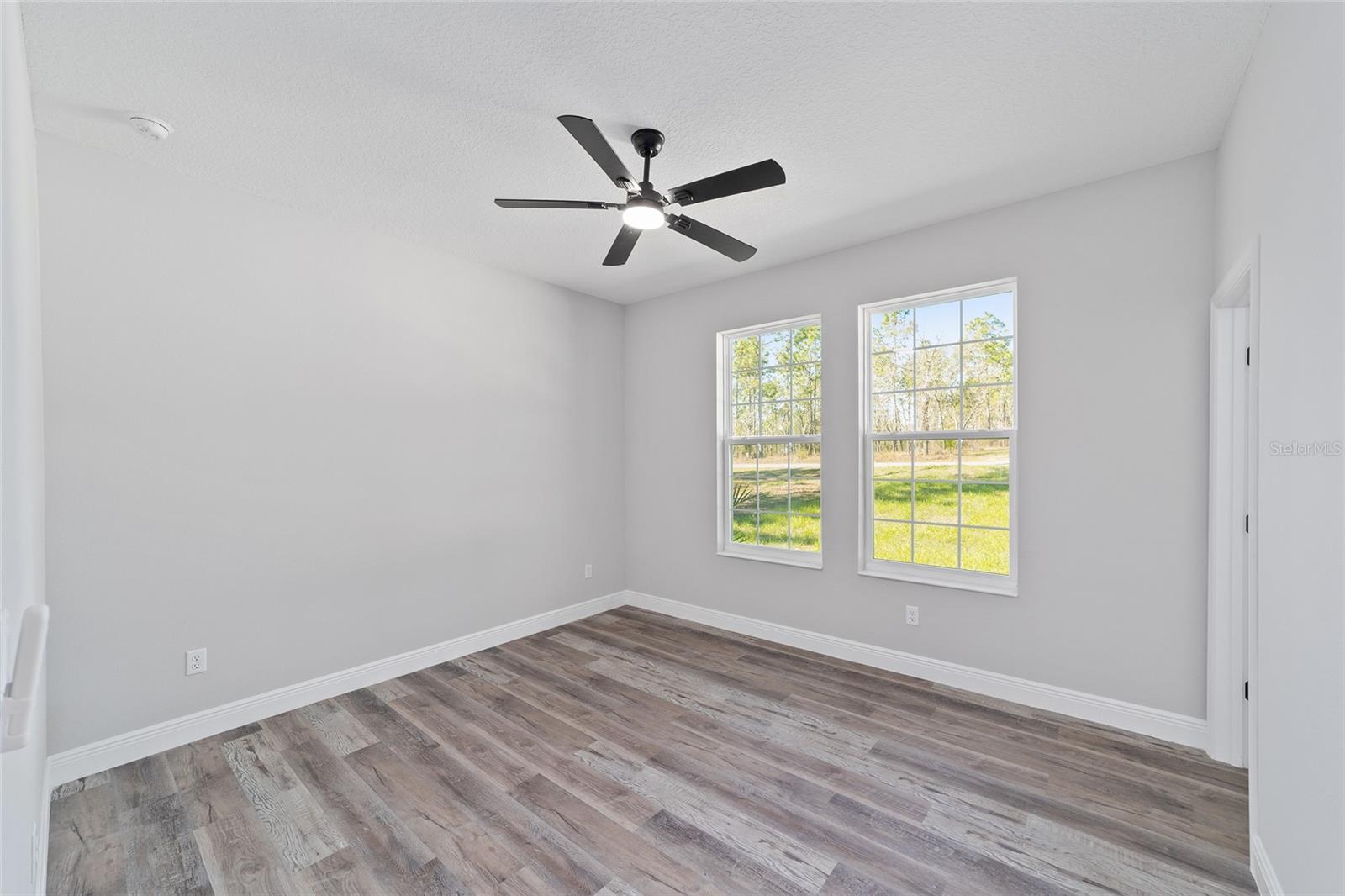 Image 32 of 52 For 791 150th Avenue