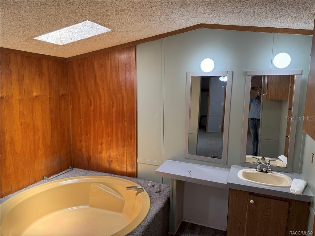 Image 8 of 23 For 5590 76th Avenue