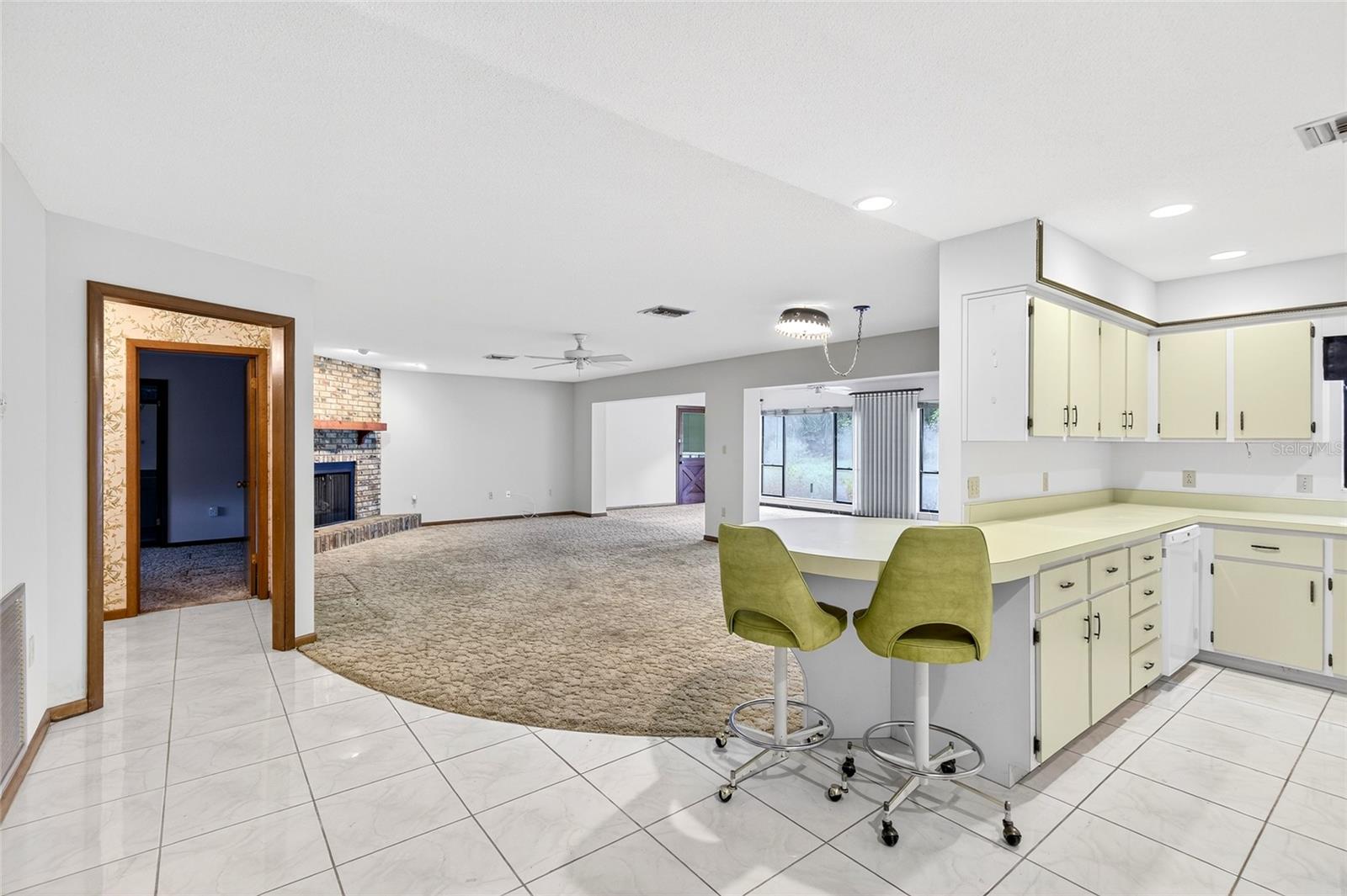 Image 12 of 42 For 9835 Wedgewood Lane