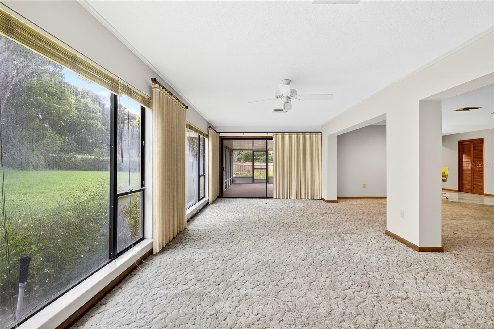 Image 21 of 42 For 9835 Wedgewood Lane