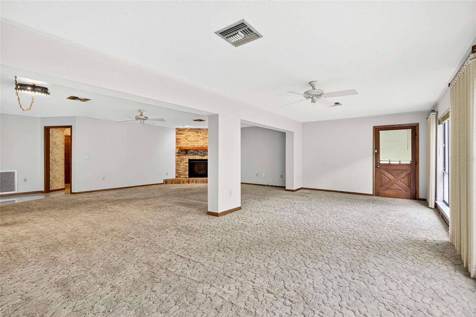 Image 23 of 42 For 9835 Wedgewood Lane