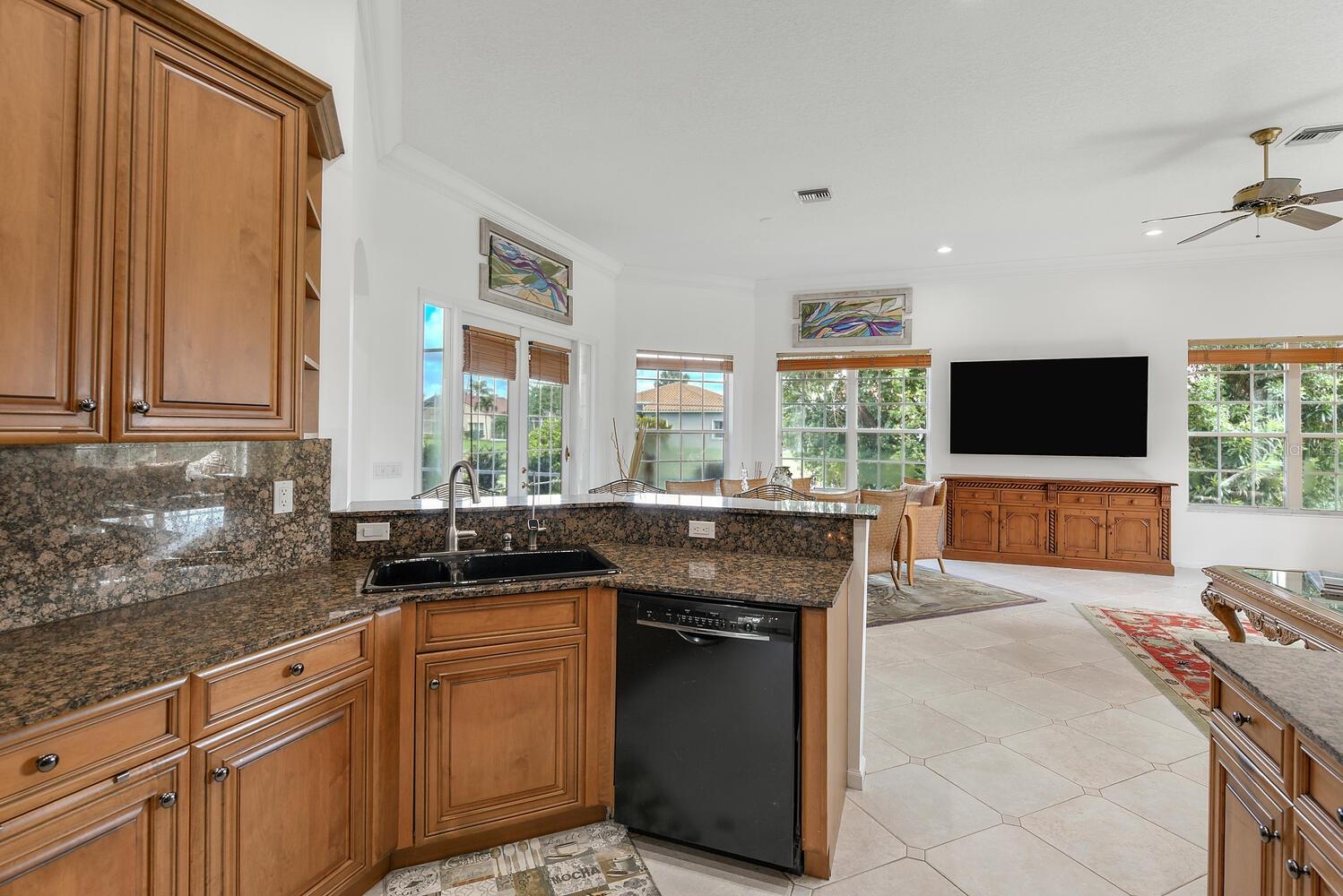 Image 10 of 66 For 6713 Arno Way
