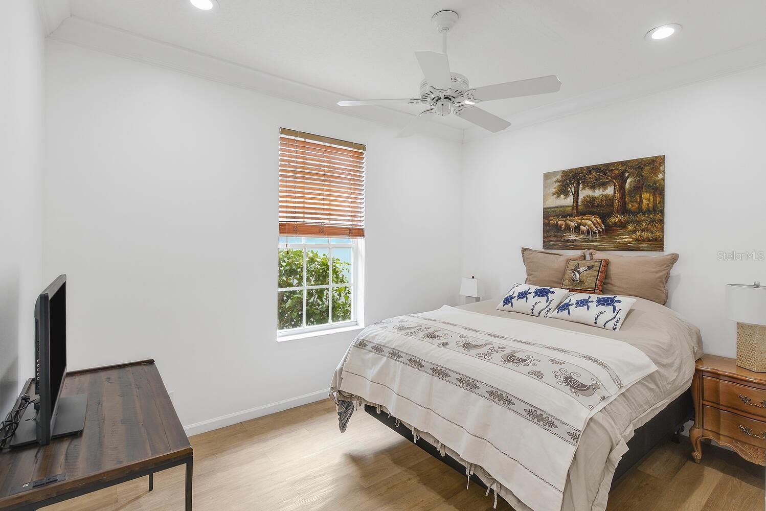 Image 22 of 66 For 6713 Arno Way