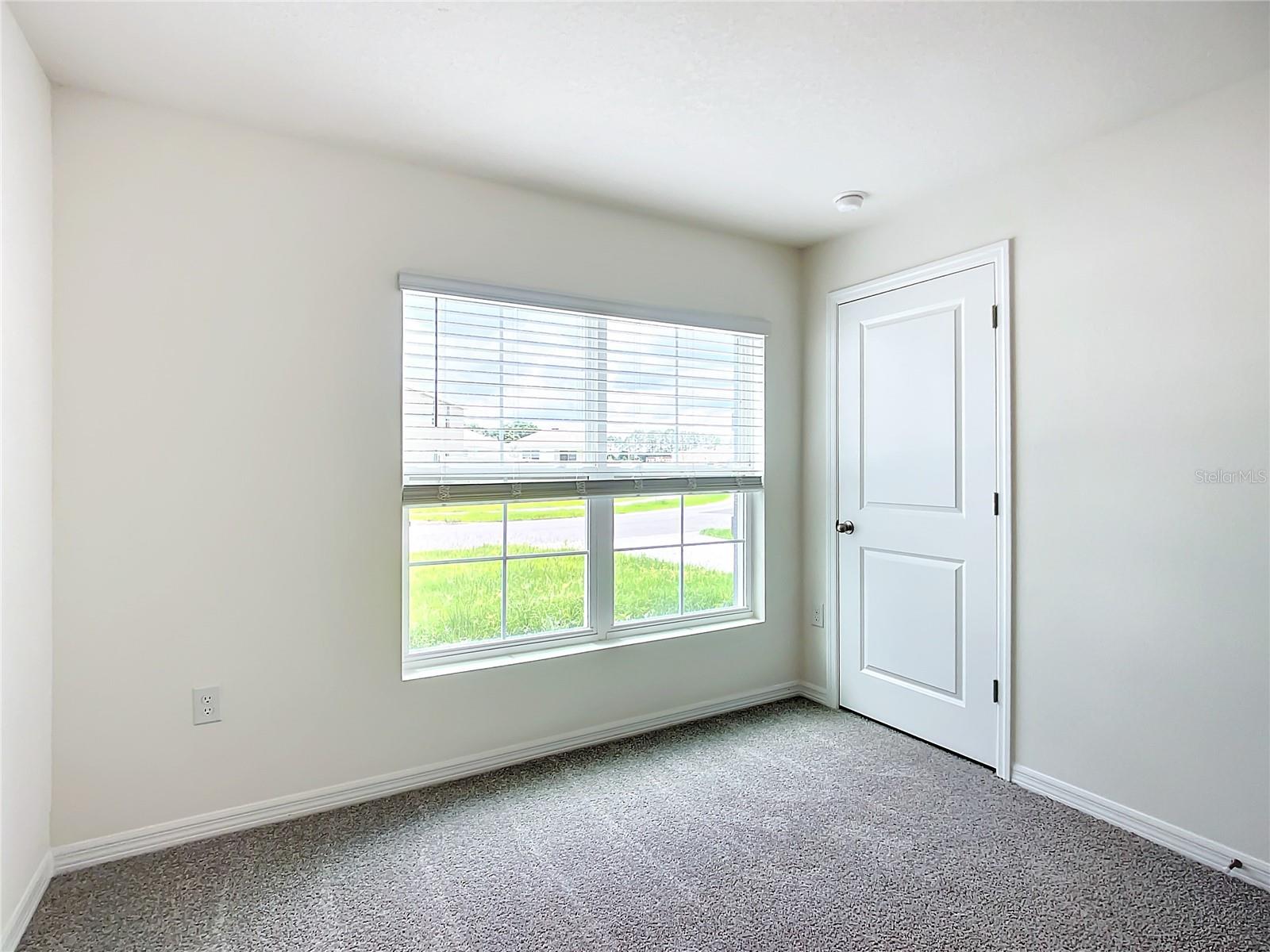 Image 21 of 48 For 8561 46 Avenue