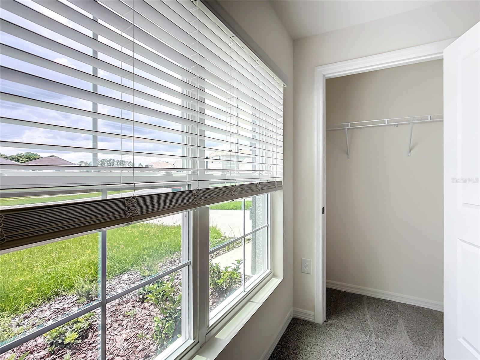 Image 22 of 48 For 8561 46 Avenue