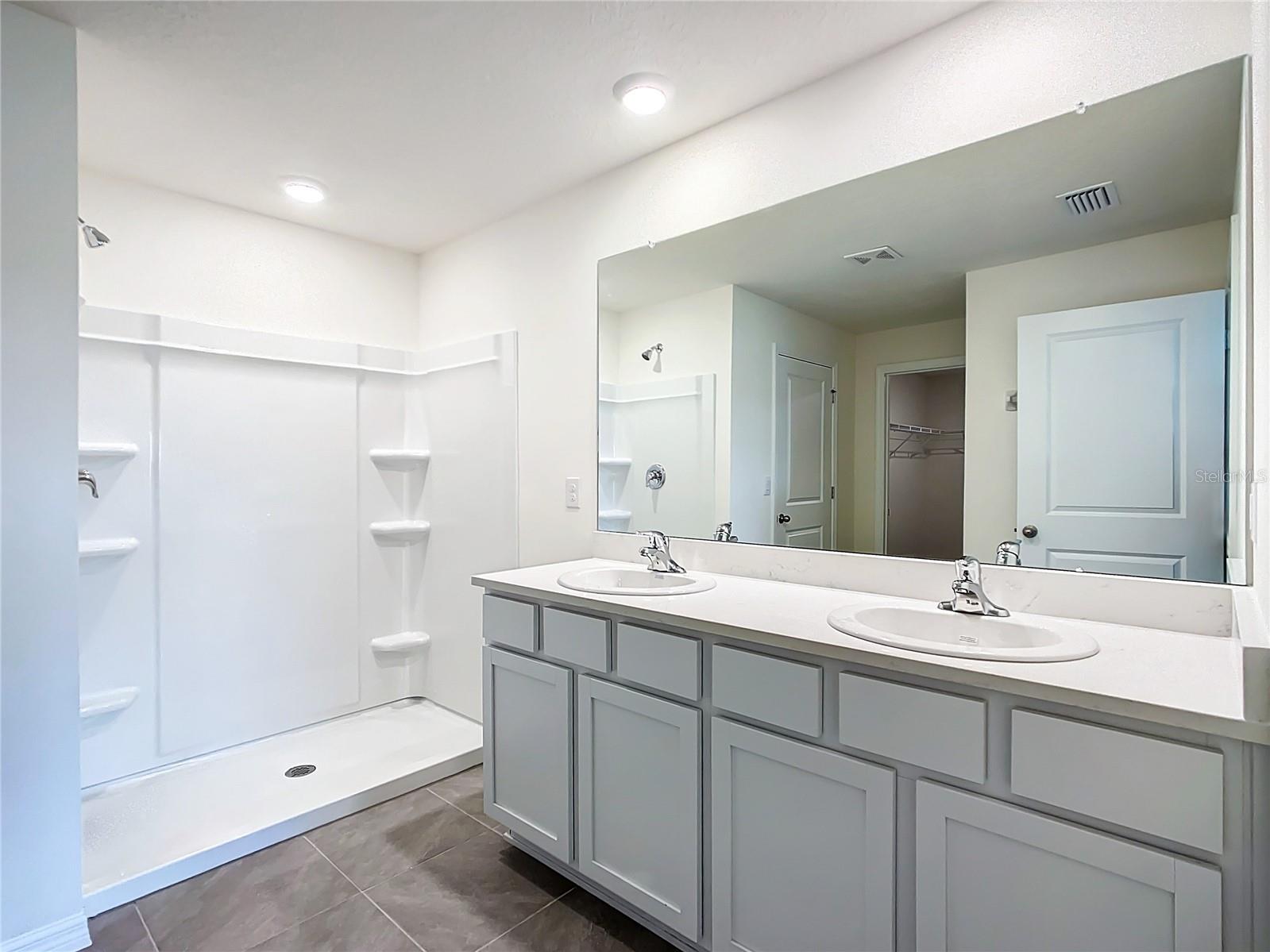 Image 35 of 48 For 8561 46 Avenue
