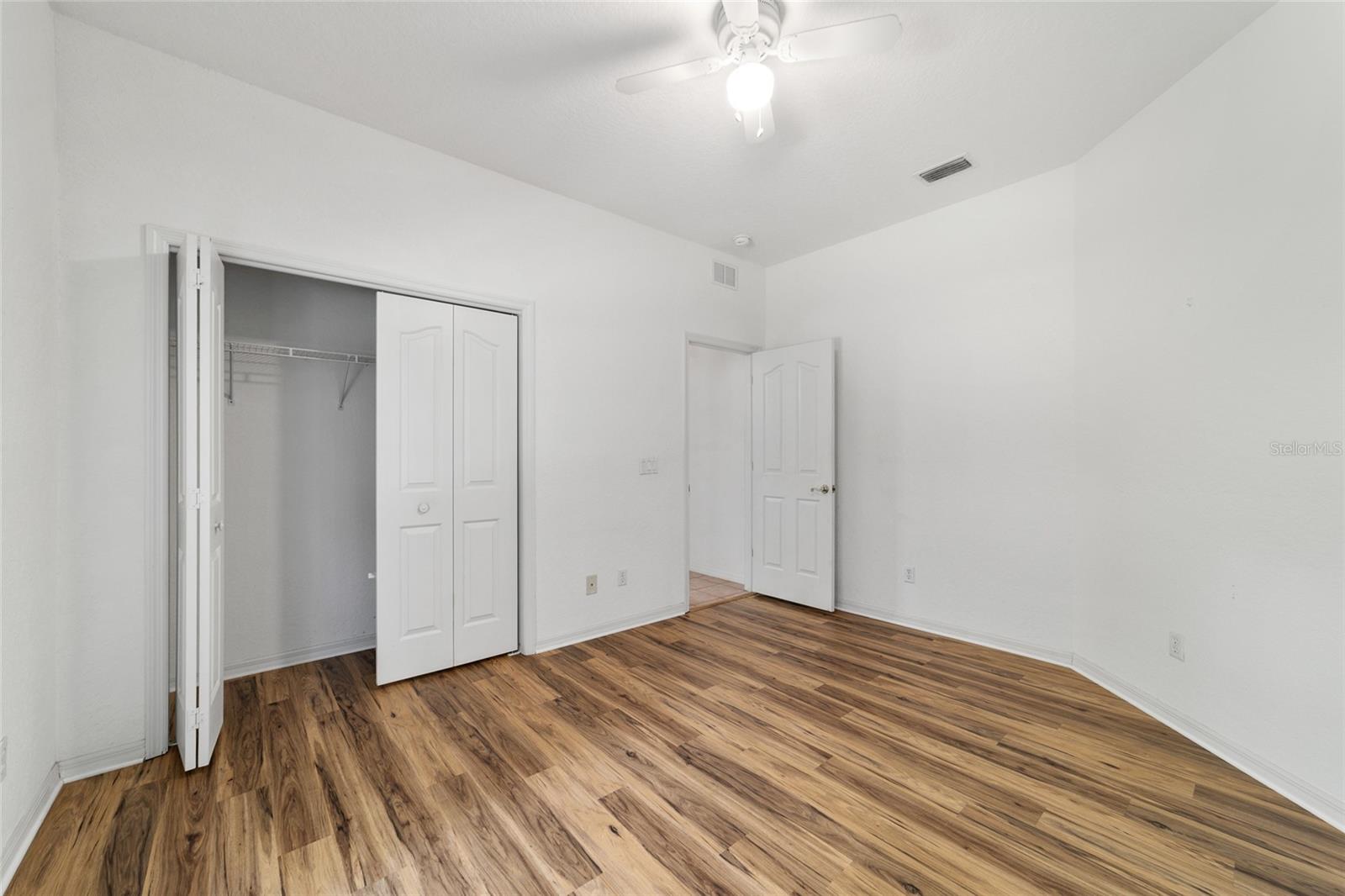 Image 42 of 77 For 21630 82nd Loop