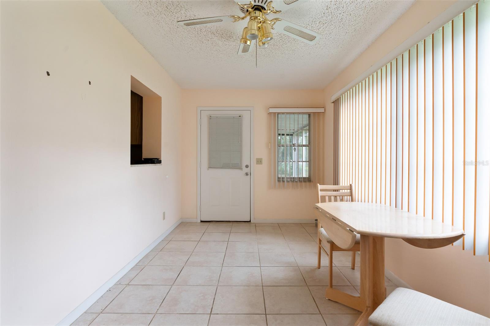 Image 19 of 26 For 8500 93rd Lane E