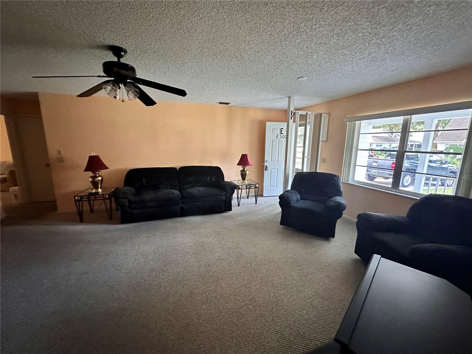 Image 6 of 16 For 8500 93rd Lane E