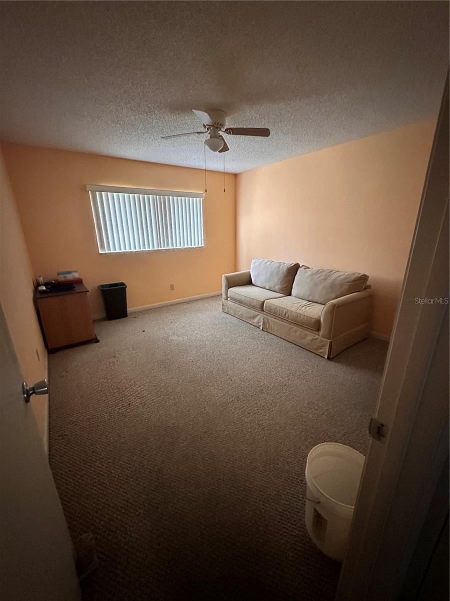 Image 7 of 16 For 8500 93rd Lane E