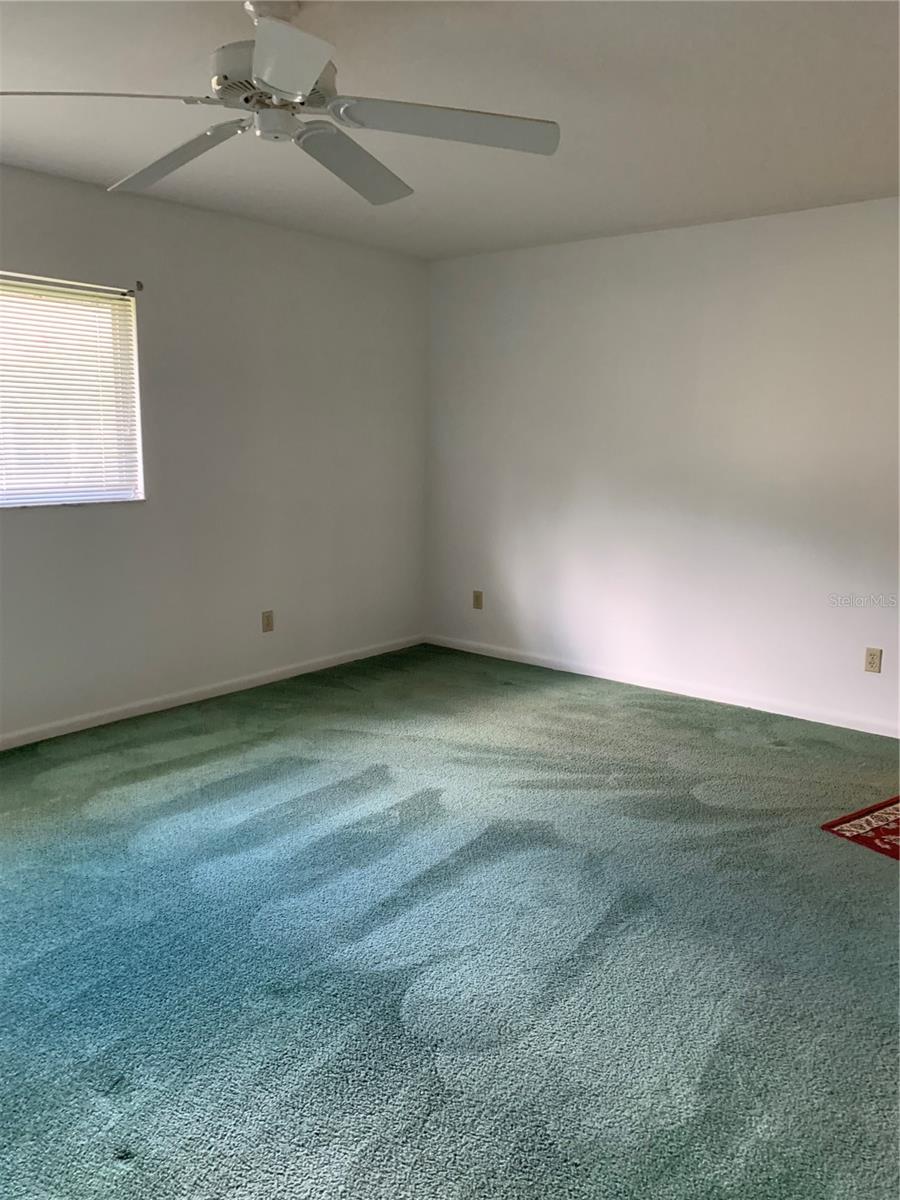 Image 19 of 31 For 8981 95th Street C