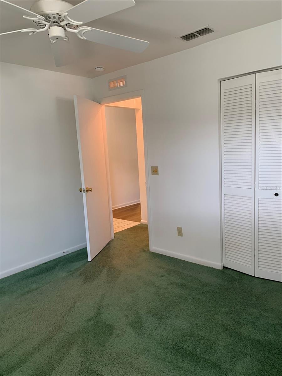 Image 23 of 31 For 8981 95th Street C