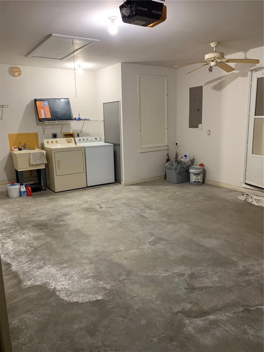 Image 29 of 31 For 8981 95th Street C