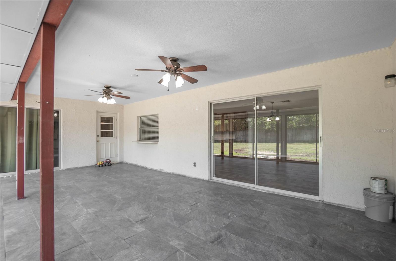 Image 29 of 41 For 220 Braemar Drive