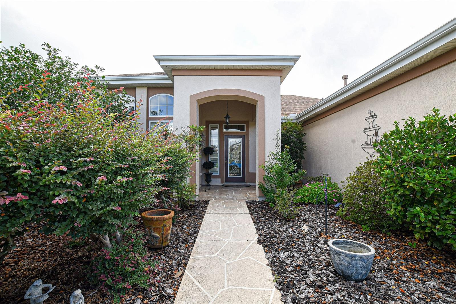 Image 13 of 86 For 9541 124th Loop