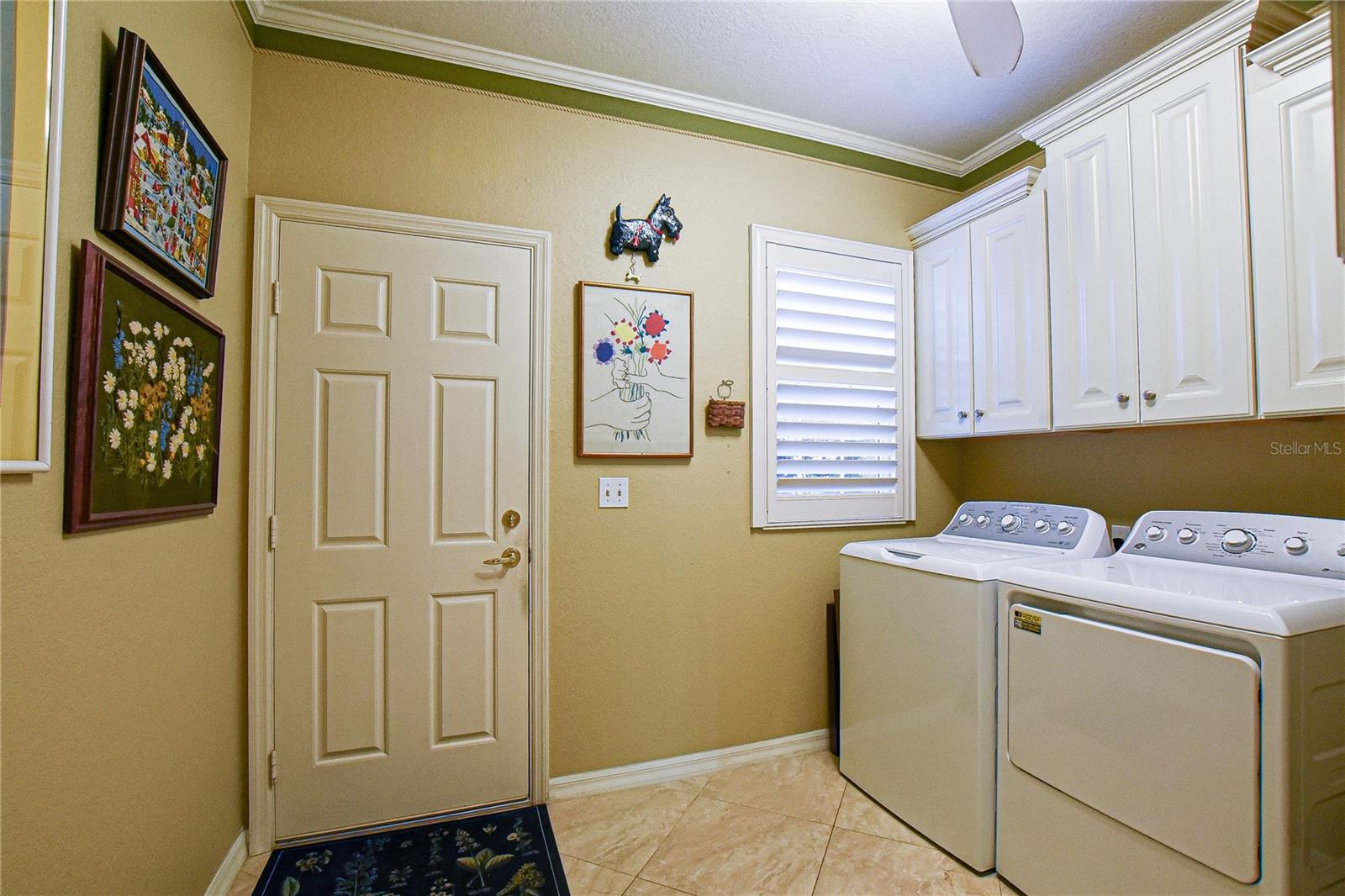 Image 25 of 86 For 9541 124th Loop