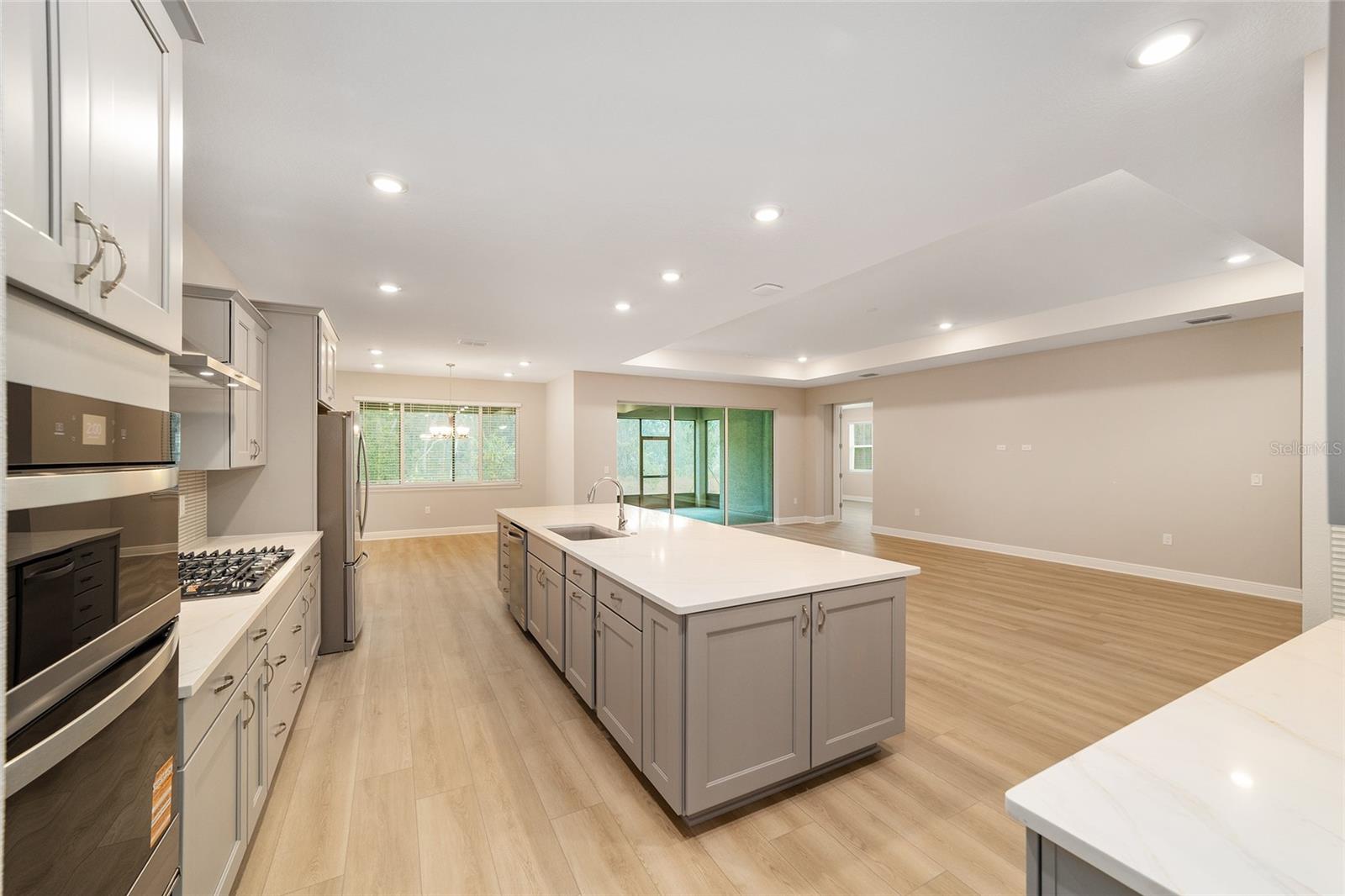 Image 20 of 47 For 10277 105th Court